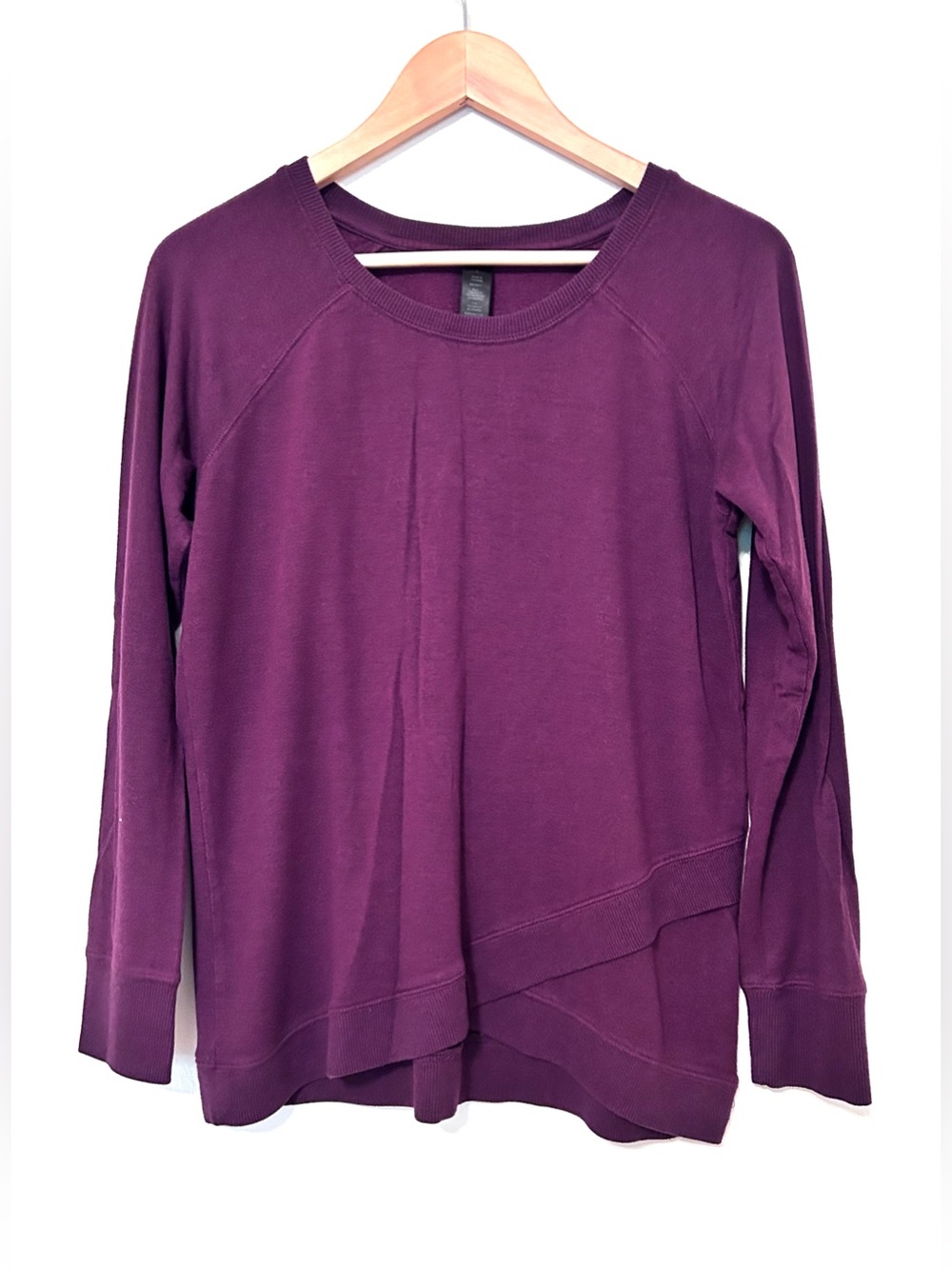 Yogalicious Women's Plum Asymmetric Hem Long-Sleeve Top